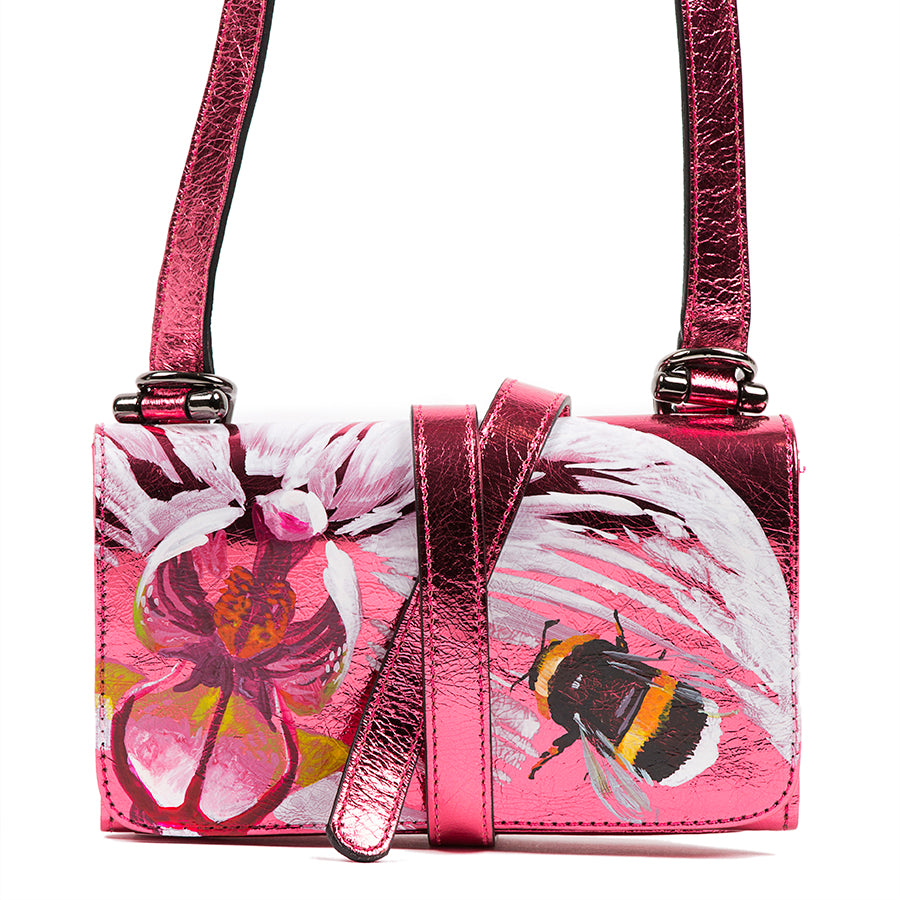 Survival Bag - Bee Yourself - Anna Cortina #ArtMeetsFashion