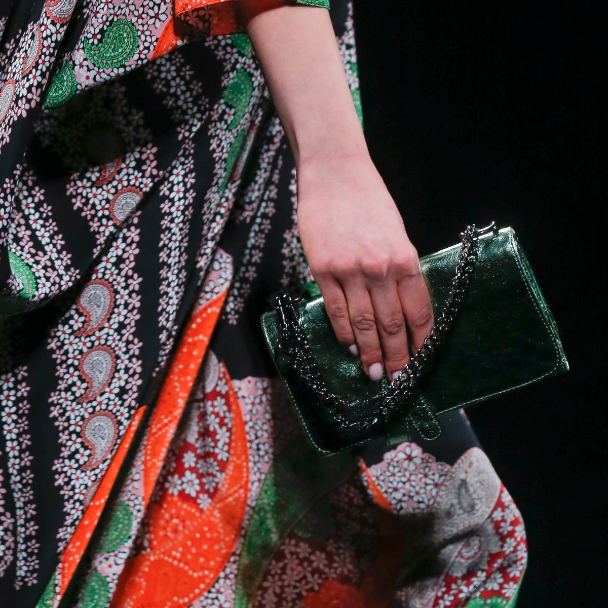 Survival Bag - Verde - Anna Cortina #ArtMeetsFashion