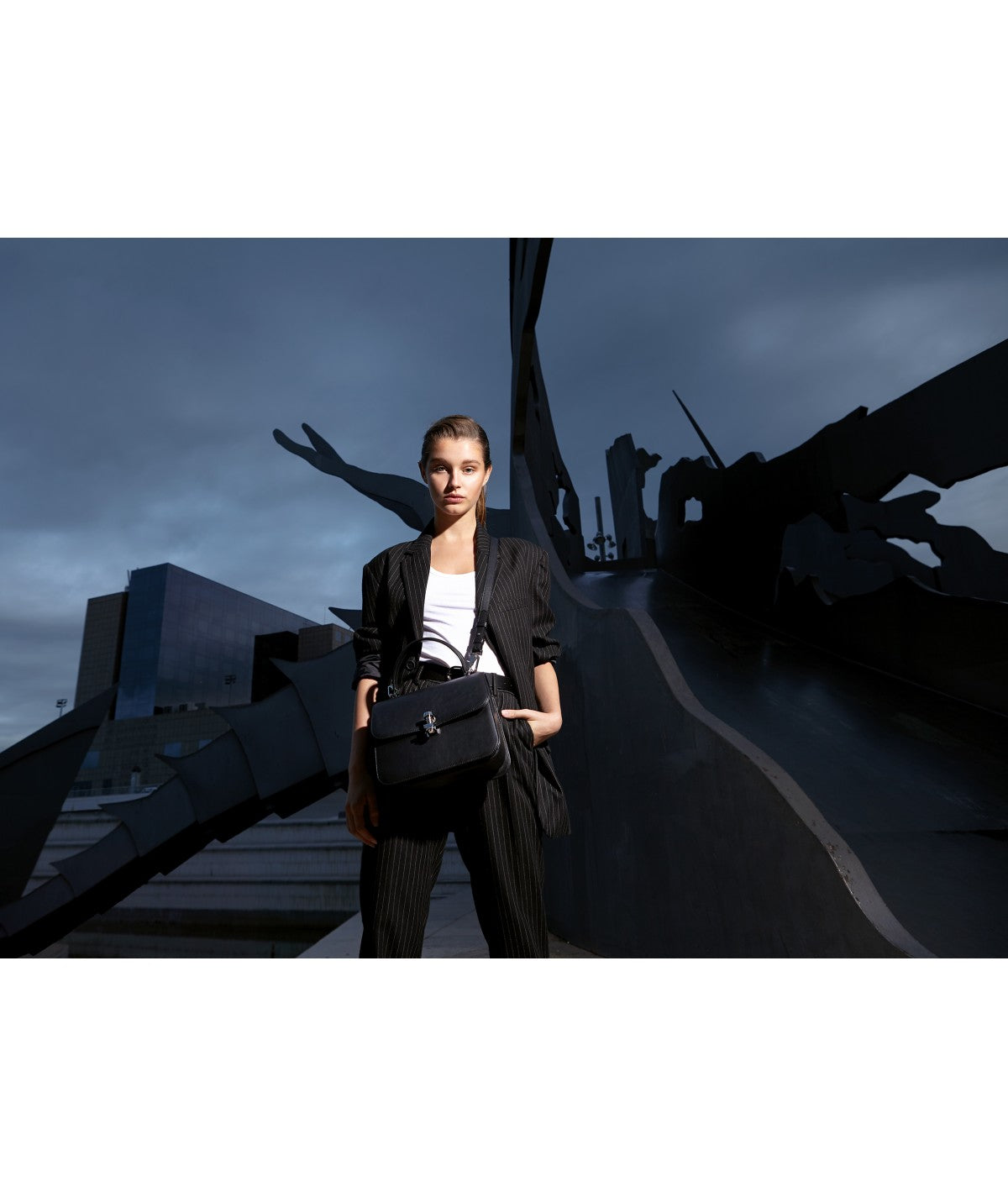 Bolt Bag - Anna Cortina #ArtMeetsFashion